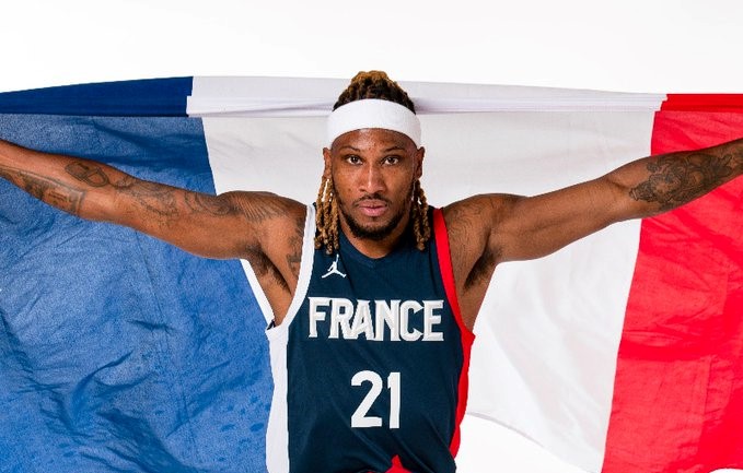 Francia respira con el retorno de Albicy