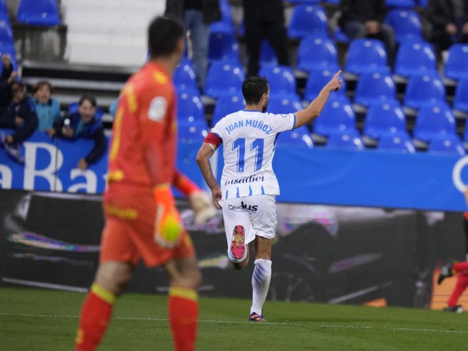 2-1: El Tenerife de 2021-22, ni de broma