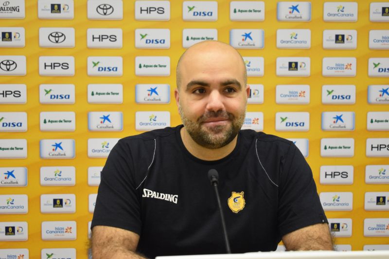 "Hay que hacer un partido casi perfecto para ganar en Tenerife"