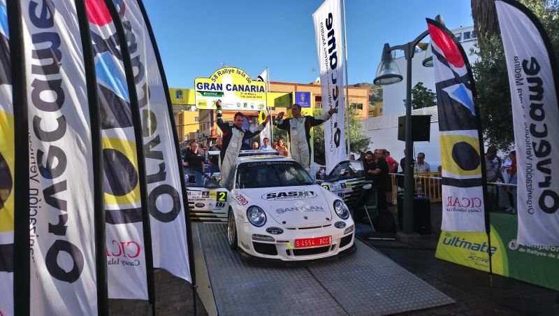 Armas-Vega dominan el Rallye de Gran Canaria