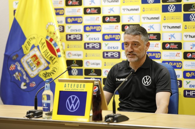 García Pimienta coloca un fifty-fifty en su quiniela previa del derbi