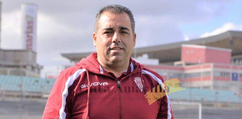 El técnico del Córdoba da una colección de excusas y del penalti, ni pío