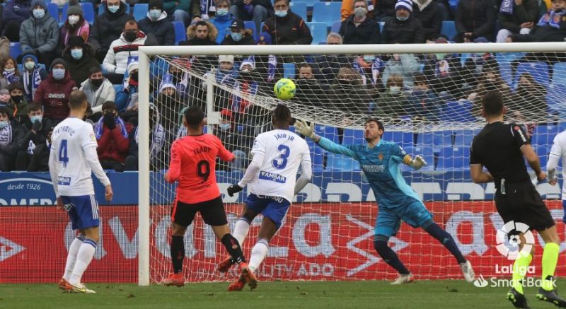 0-2: El Tenerife llega al derbi con 7 puntos de renta sobre la UD