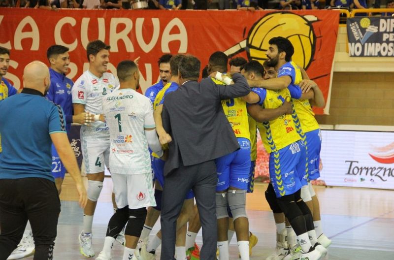 1-3: El Guaguas toca con los dedos el título de la Superliga