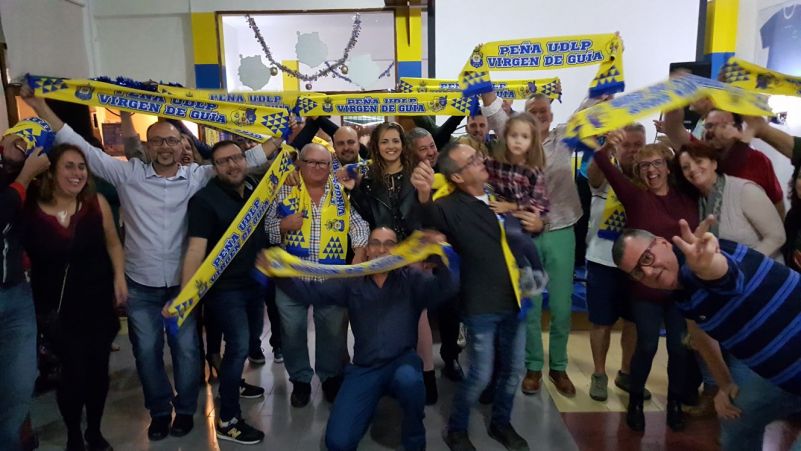 La Peña de la UD en Guía celebra con optimismo su tercera cena navideña