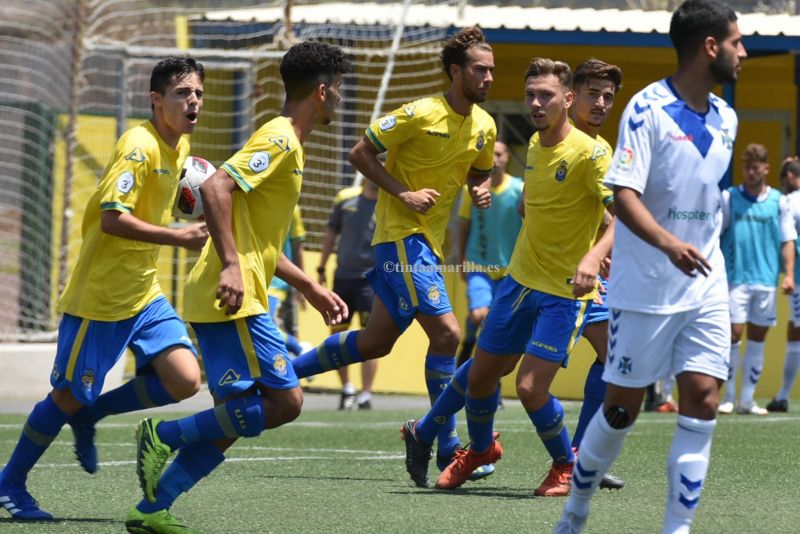 1-1: El duelo del Anexo entre filiales acaba en tablas