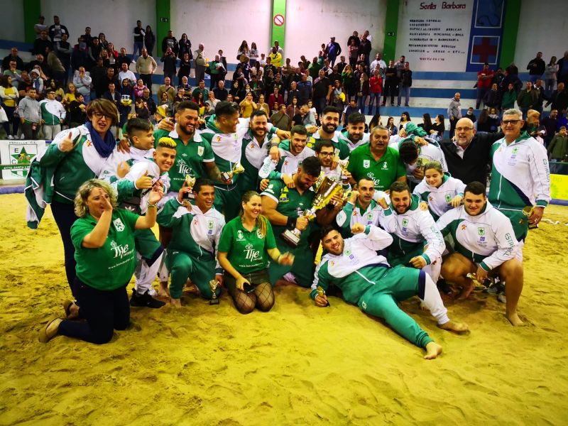 12-11: La Copa de Gran Canaria viaja a las vitrinas del Estrella