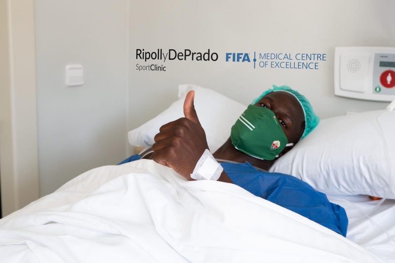 Bajas ilicitanas en el lateral derecho