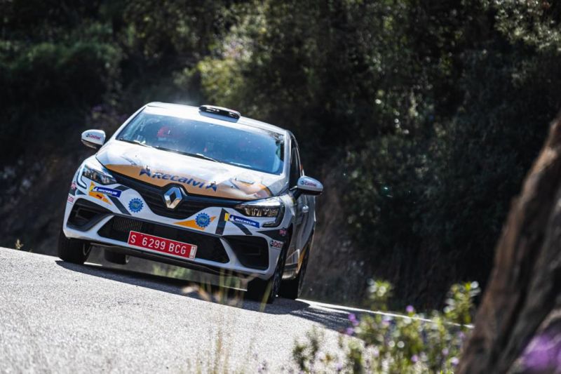 Viera-Puga ofrecen un buen debut en Sierra Morena