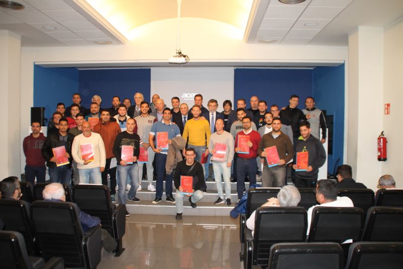 La Escuela Canaria de técnicos entrega 33 títulos