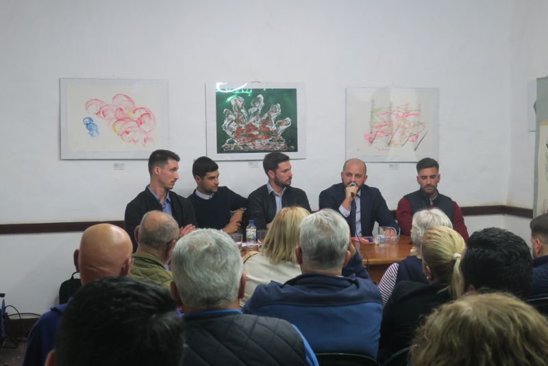 La plataforma pro UD Telde pregunta por el porcentaje del traspaso de Roque