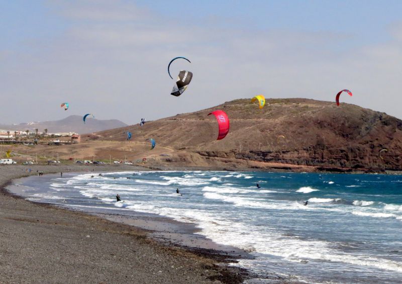 Tráfico aéreo autorregulado en Vargas