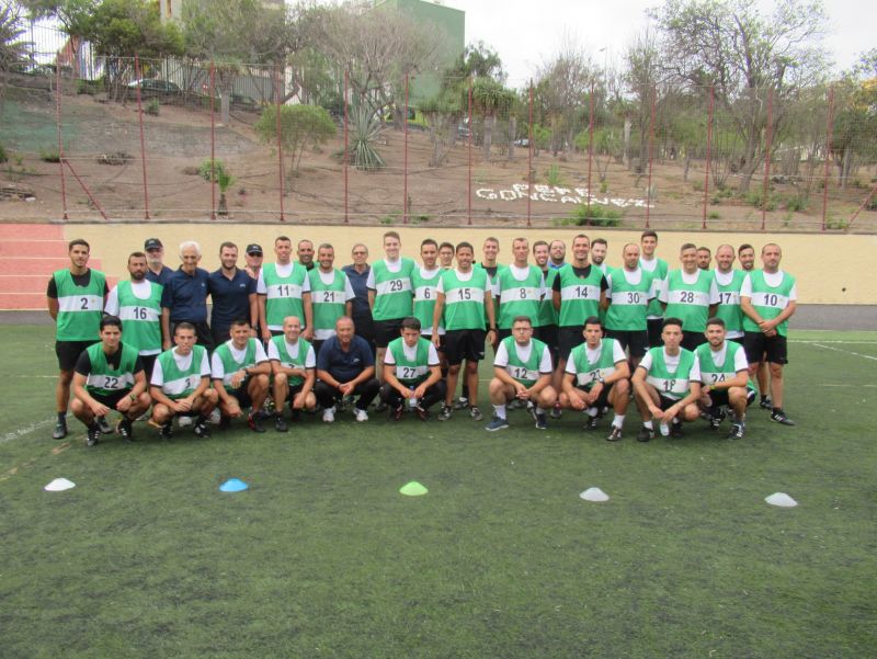Más de 140 colegiados de Las Palmas realizan las pruebas físicas