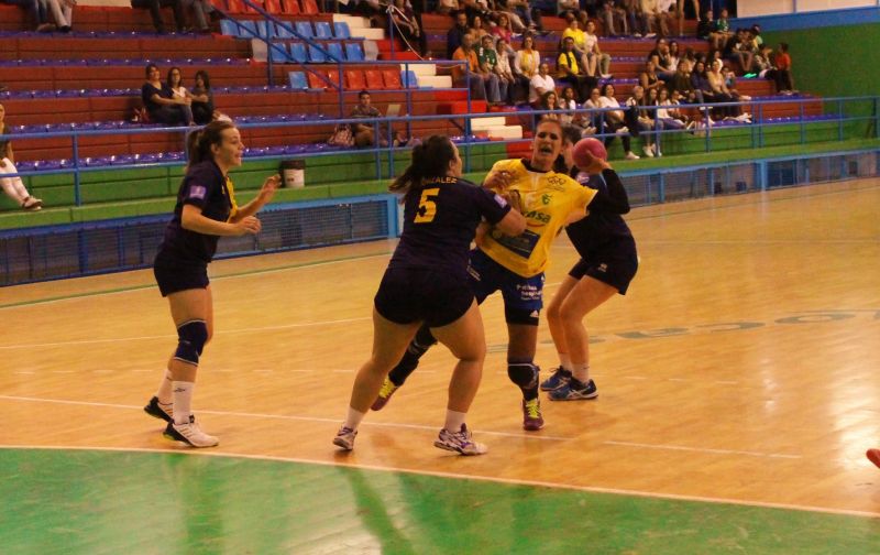 22-32: El Rocasa restablece su marcha ante el Elche