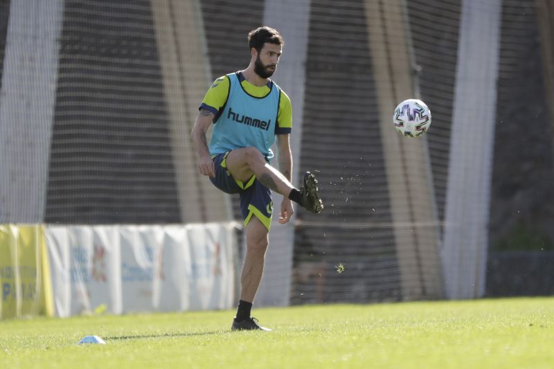 Mel reserva a Domínguez, Ruiz y Araujo para la Liga