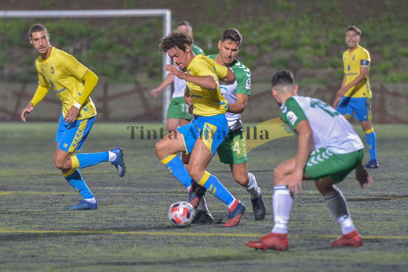 Aplazado el Las Palmas C-Villa por incidente Covid19 en el filial