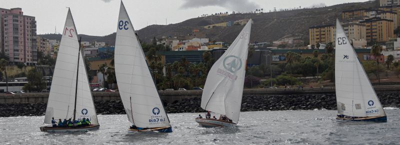 Los botes aplazan su regreso