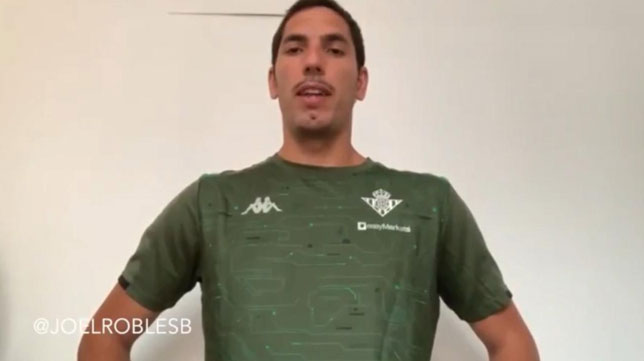 "Fui responsable; salí con mascarilla y guantes, pero tengo el virus"