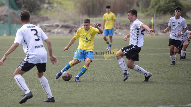 2-4: El juvenil de la UD saca adelante un partido difícil en Arucas