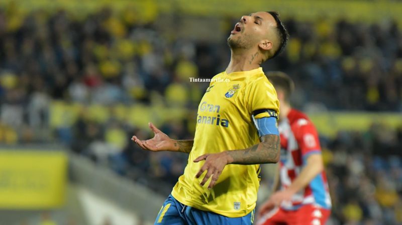 ¡Al palo, al palo, al palo, ...!