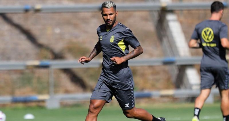 "El mejor fútbol que he visto aquí fue en Primera y con canarios"