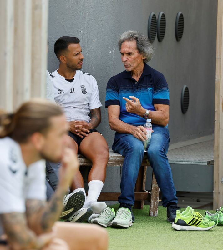 ¡Qué hay de nuevo, míster!