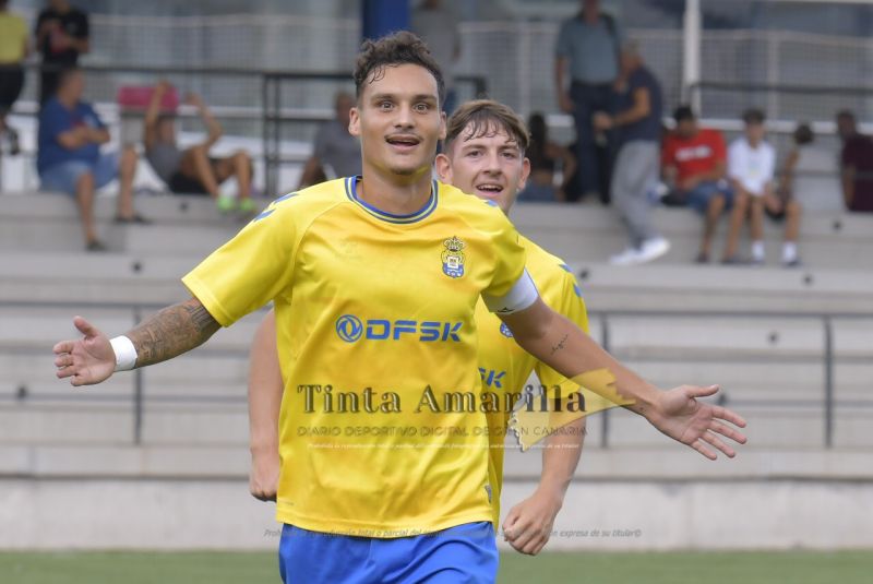 Las Palmas C reacciona y golea en Valleseco (1-4)