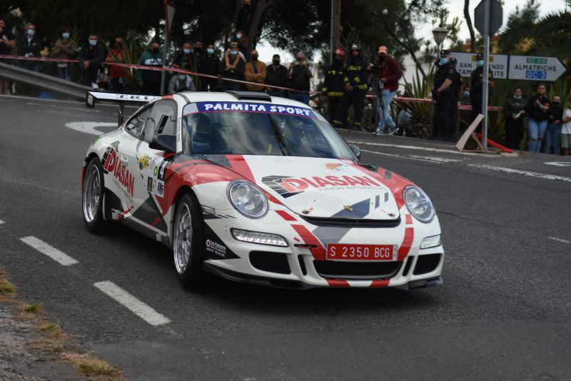 Falcón-Páez (Porsche 91) triunfan en un apretado final del Rally de Gran Canaria