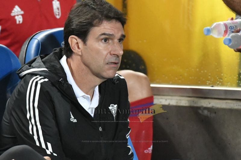 Karanka no entiende por qué el partido no se disputó el domingo