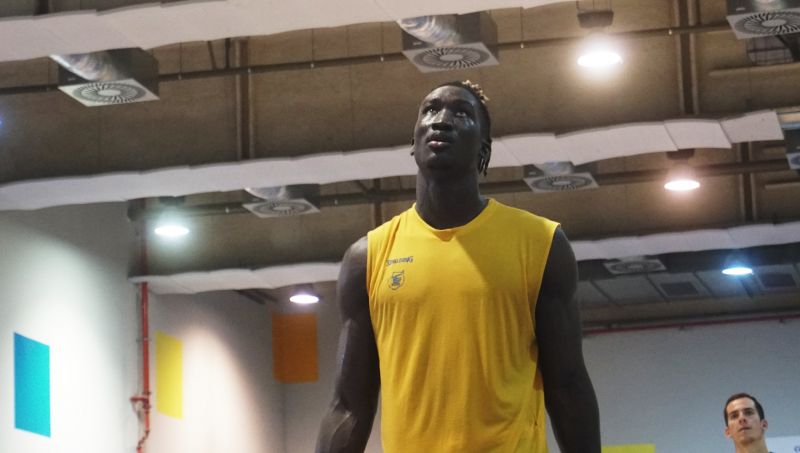 "Seguiré trabajando para llegar un día a la NBA"