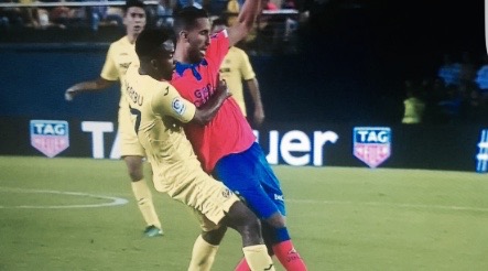 Montoro dice que el árbitro Latre le pidió perdón 