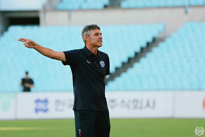 "Corea aplastó muy rápido el contagio"