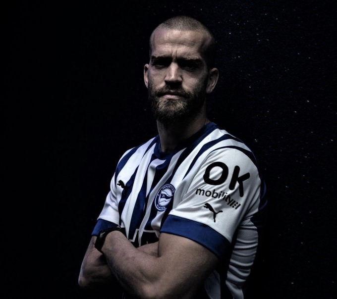 Víctor Laguardia sigue en el Alavés hasta 2024