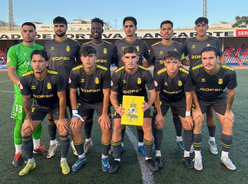 El Tenerife B aguanta el liderato a 5 partidos del final