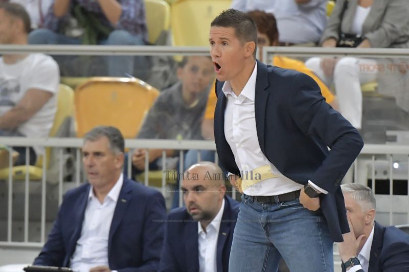 Lakovic confía en la conexión de la grada para lograr una nueva victoria