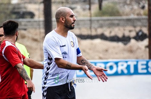 El Arucas despide el año a dos puntos del liderato