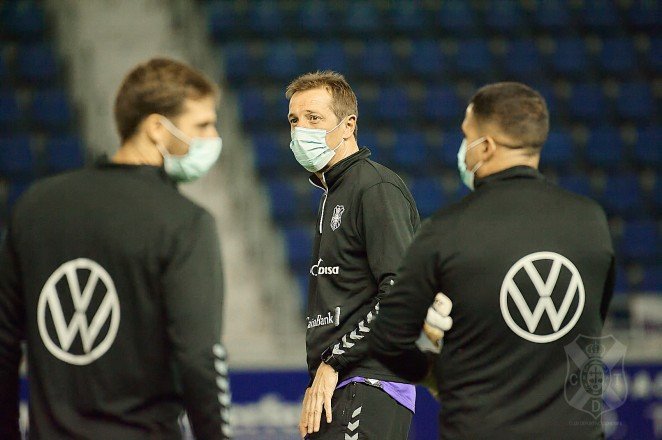 Ramis, conforme con los fichajes del Tenerife