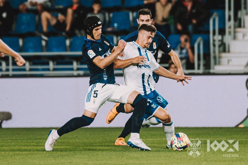 0-1: El Oviedo asalta la despensa del Heliodoro