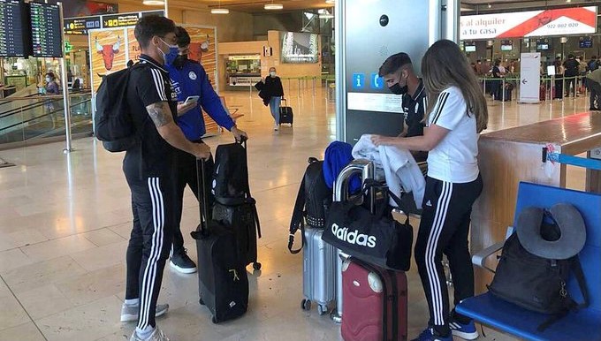 El Marino 'pierde' en el aeropuerto a tres jugadores