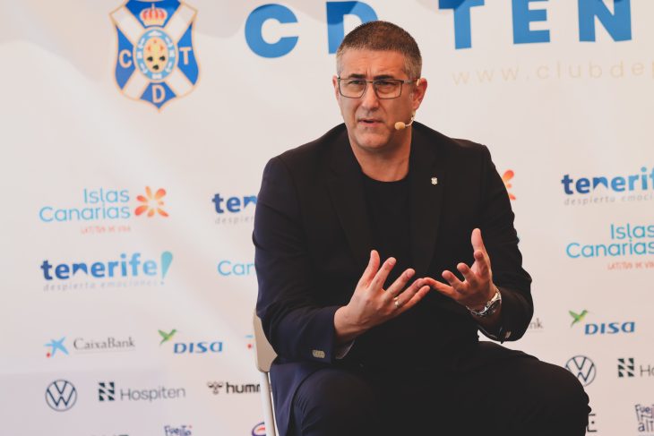 Mauro Pérez envía un recado al anterior técnico del Tenerife