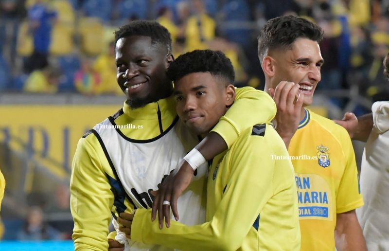 Mfulu 'escapa' de la cita internacional en la ventana de noviembre