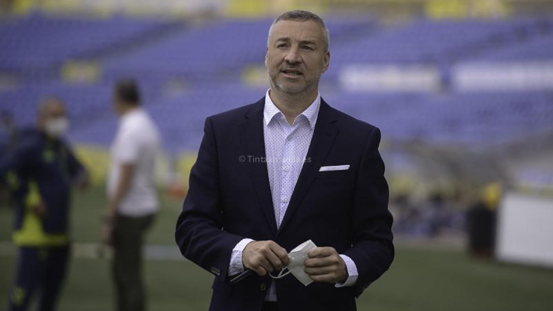 "Hay preacuerdo para la venta de dos jugadores"