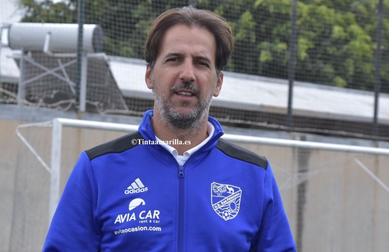 "Alguien ha informado mal al Tenisca; Maikel jugará el play off"