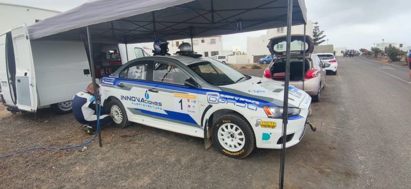 Borja y Rubén Pérez dominan el Slalom de Tinajo