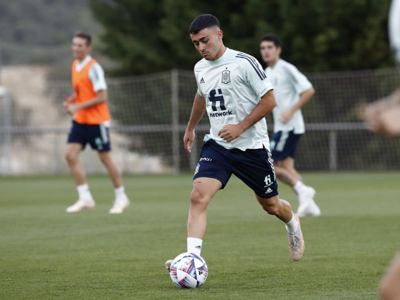 Moleiro ya prepara su estreno en la sub21