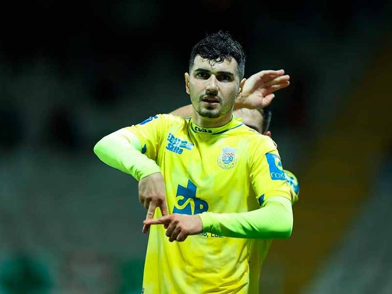 Arouca felicita a Rafa Mujica por sus 14 goles