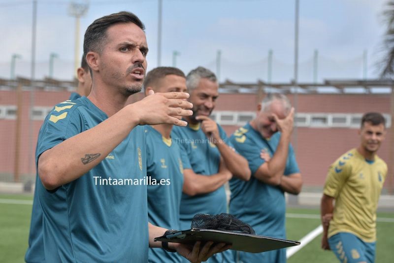 Oujo explica el extraño penalti del nuevo derbi de filiales