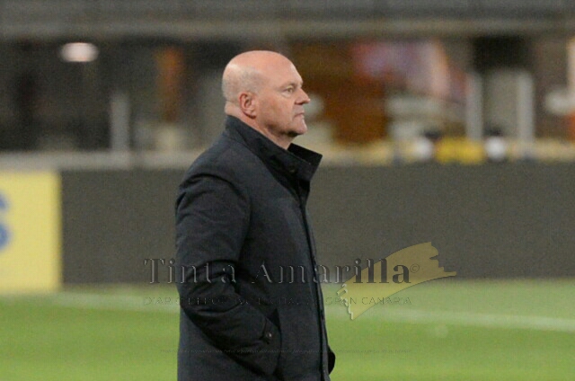 Mel califica a sus jugadores como "hermanitas de la Caridad"