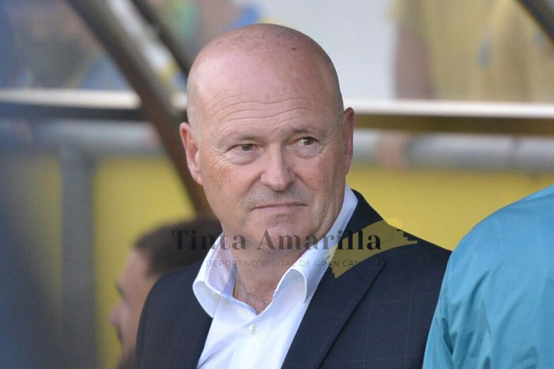 "Llega enero y hay que reforzar el equipo, por supuesto"