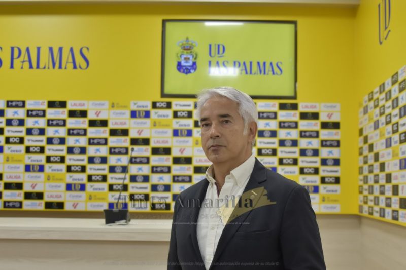 La UD renueva su marca corporativa con las ondas de Gran Canaria